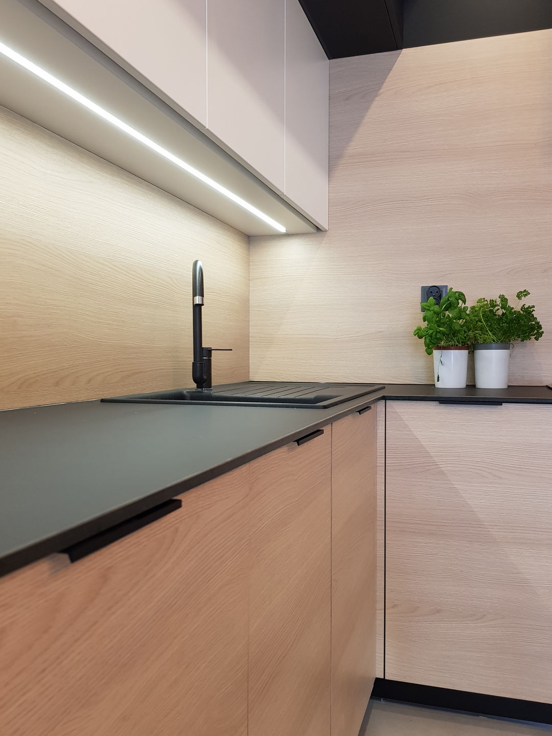 Mieszkanie loftowe_salon_widok 10