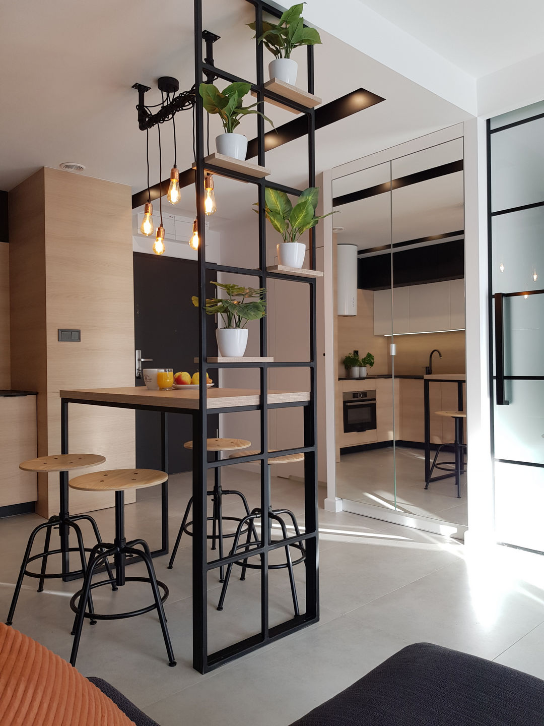 Mieszkanie loftowe_salon_widok 7