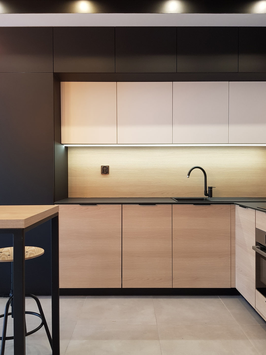 Mieszkanie loftowe_salon_widok 9