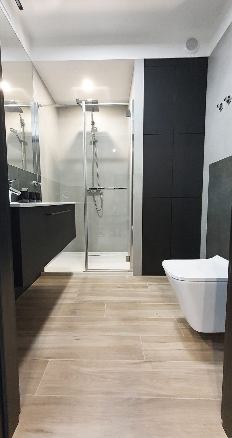Mieszkanie monochrome_łazienka wid 1